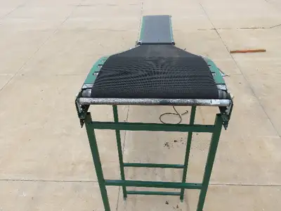 Used DEMATIC _UNKNOWN_ Belt Conveyors | Arrow Industrial #561699