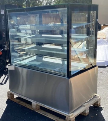 171-0074 48” Square Self Contained Full Service Bakery Display Cooler