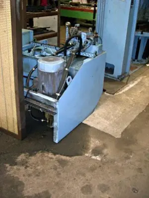 USED QUIRI 150 TON DISH END FORMING PRESS