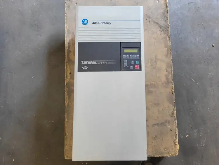 Used ALLEN-BRADLEY 1336E-BX060-AE-EN-HA2-L6 Switchgears British Columbia CA | Lenmark #240543