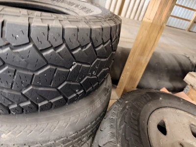 Used LOT OF (6) TIRES WITH SOME RIMS. _UNKNOWN_ Wheels & Tires Michigan US | Miedema Asset Management Group #1320802