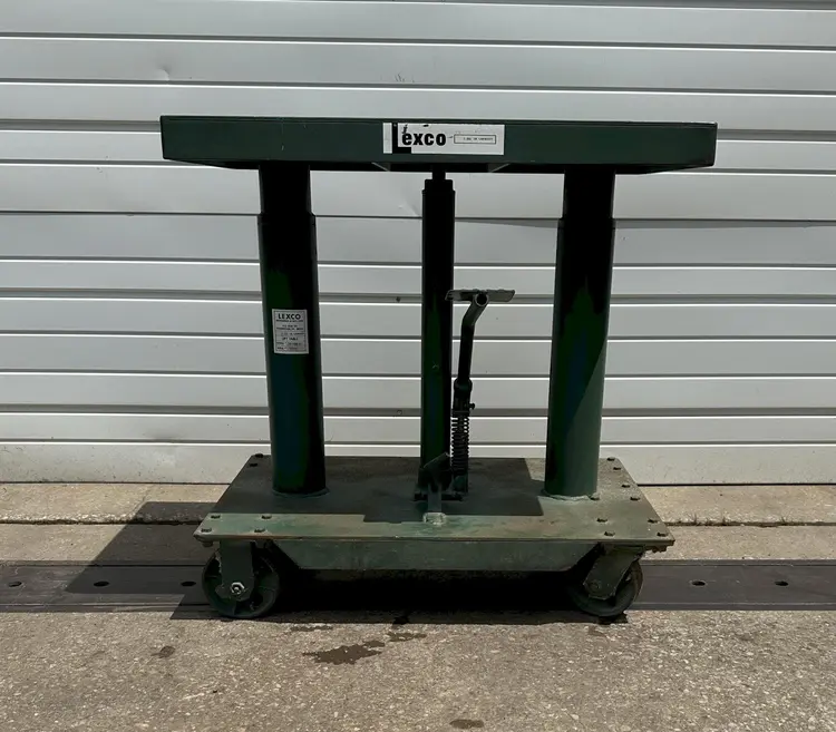 Used LEXCO HT-2338-2F Scissor Lifters Ohio US | Portage Packaging Systems, Inc. #1361869