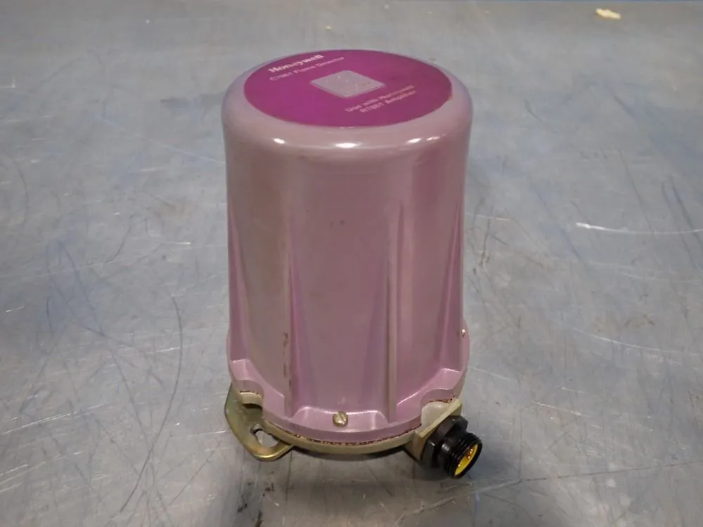 Used HONEYWELL C7061A1038 Photoelectric Sensors Ohio US | HGR 24 #1406499
