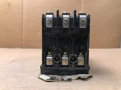 Allen-Bradley 509-B0D Series B NEMA Size 1 Full Voltage Starter 27A 600VAC