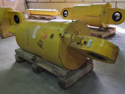 USED KOMATSU EH9423