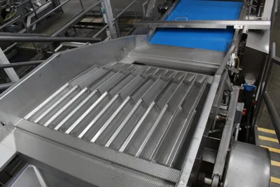11 Lane Commercial Shaker