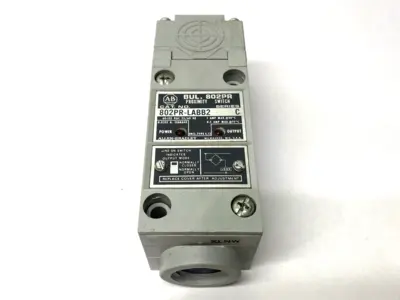 USED ALLEN-BRADLEY PROXIMITY LIMIT SWITCH SENSOR
