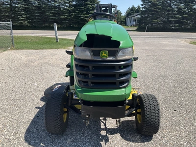 Used JOHN DEERE X300 Mowers Michigan US | Miedema Asset Management Group #1337425