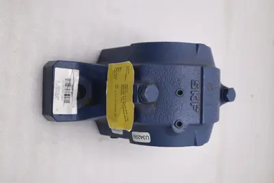 SKF SAF-611 / SAF611 - NEW NO BOX - STOCK CC159
