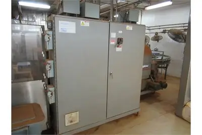 Douglas/APV CMWACP-24 tray packer, side load, w/ glue machine
