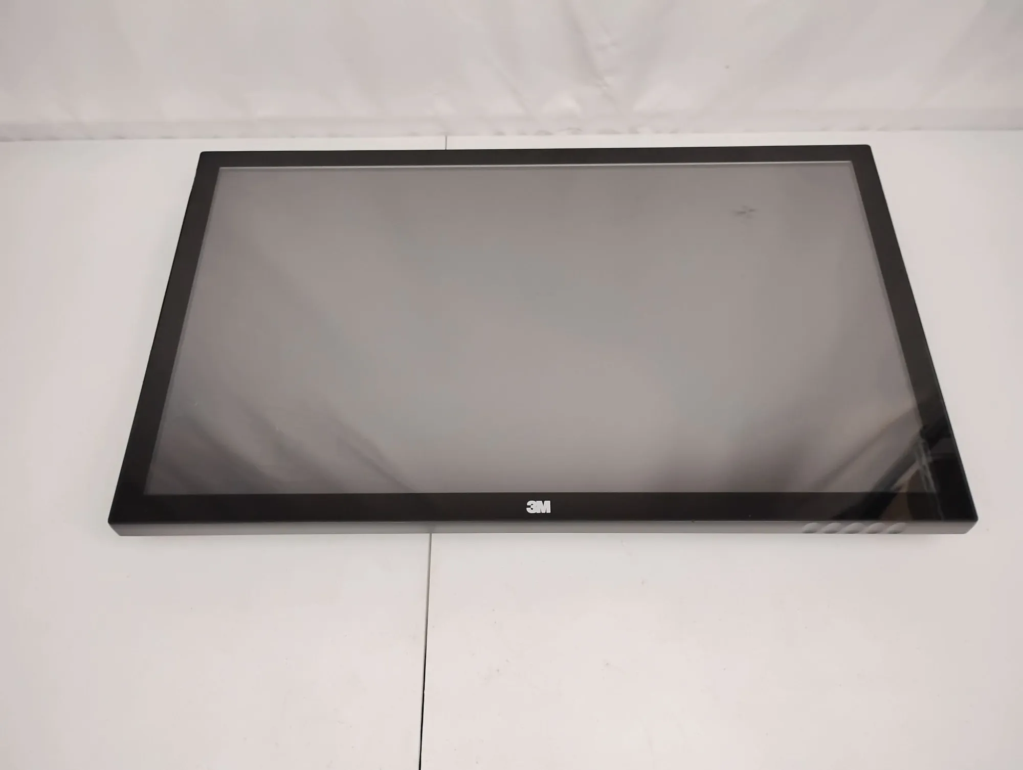 USED 3M M2467PW