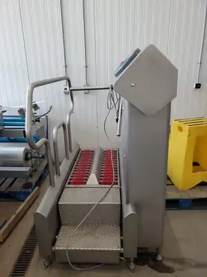 USED 2017 NIEROS INTERNATIONAL URK