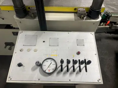 USED REIS TUS-90