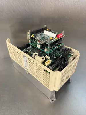 *2098 Magnetek Staca-B011-A1 3Phase Inp 380-460V / Out 0-460V (8.4.3)