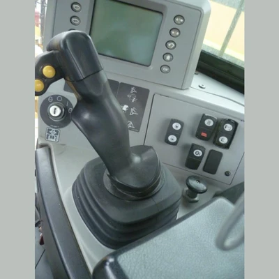 USED 2012 CATERPILLAR D11T