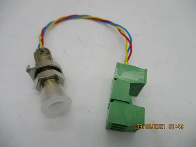 New, open box M10/35 MSTB 2.5 Magnetic Pick-up Sensor