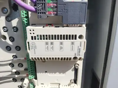 Combination Motor Controller MCC Bucket w/ 15hp VFD