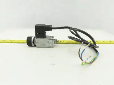 Parker KL3201 Adjustable Pneumatic pressure Switch 0.2 To 2 Bar 250V Max 6A