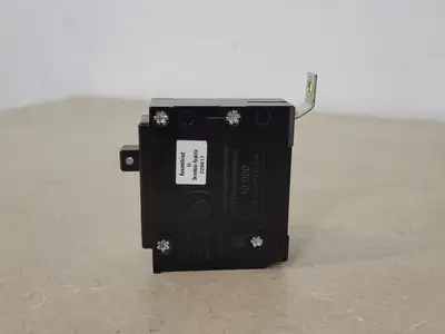 Used EATON M-1640 Switchgears British Columbia CA | Lenmark #239492