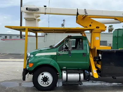 Used 2015 FORD F-750 Bucket (boom) trucks Florida US | Truck and Van Outlet #1509239