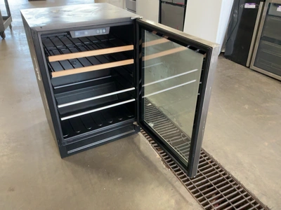 Used VINOTEMP EL-24THWB Bottle Coolers Michigan US | Miedema Asset Management Group #1761165