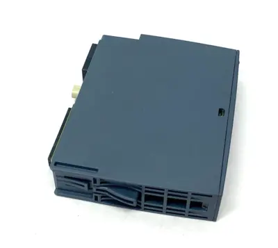 Used SIEMENS SIMATIC ET 200SP DIGITAL OUTPUT MODULE DQ 8X 24V DC Input / Output Modules Michigan US | Maverick Industrial Sales #1091037