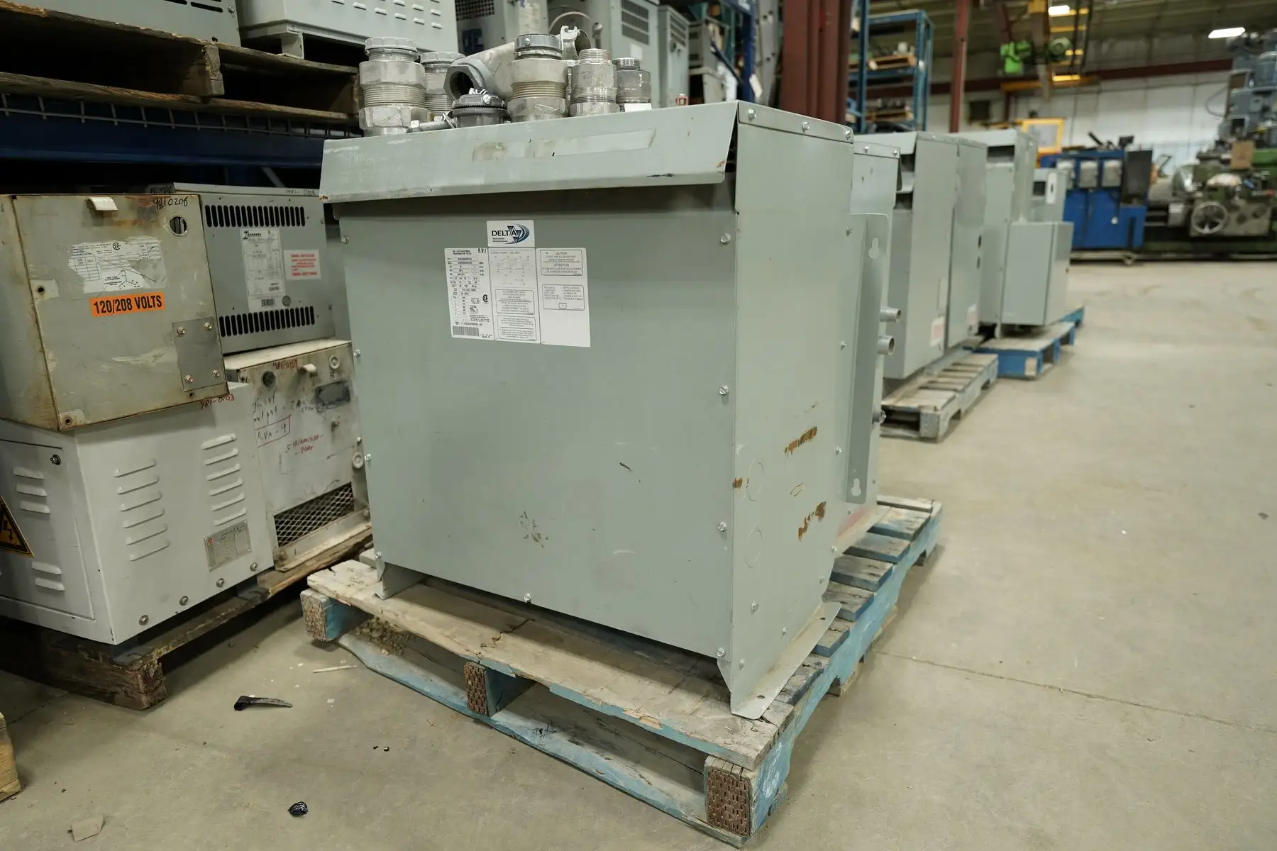 45 KVA - 600V to 208V/120V 3 Phase Dry Isolation Multi-Tap Transformer
