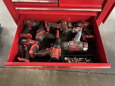 US General Rolling Tool Chest with Contents