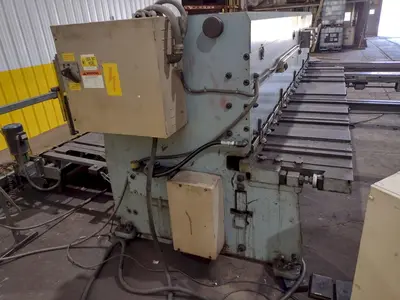 13' x 1/4" AMADA MODEL #M-4065 MECHANICAL POWER SQUARING SHEAR, FRONT GUAGING, CONVEYOR & STACKER: STOCK #19272
