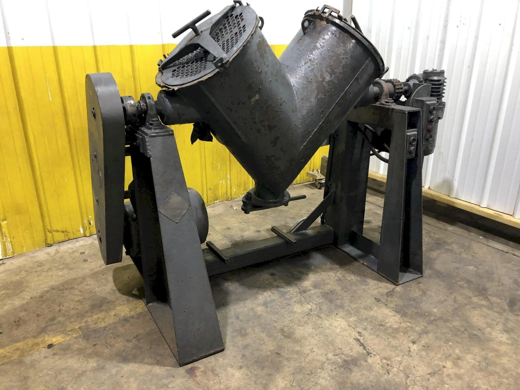 3 CUBIC FEET PATTERSON KELLEY CARBON STEEL POWDER V BLENDER: STOCK #17256