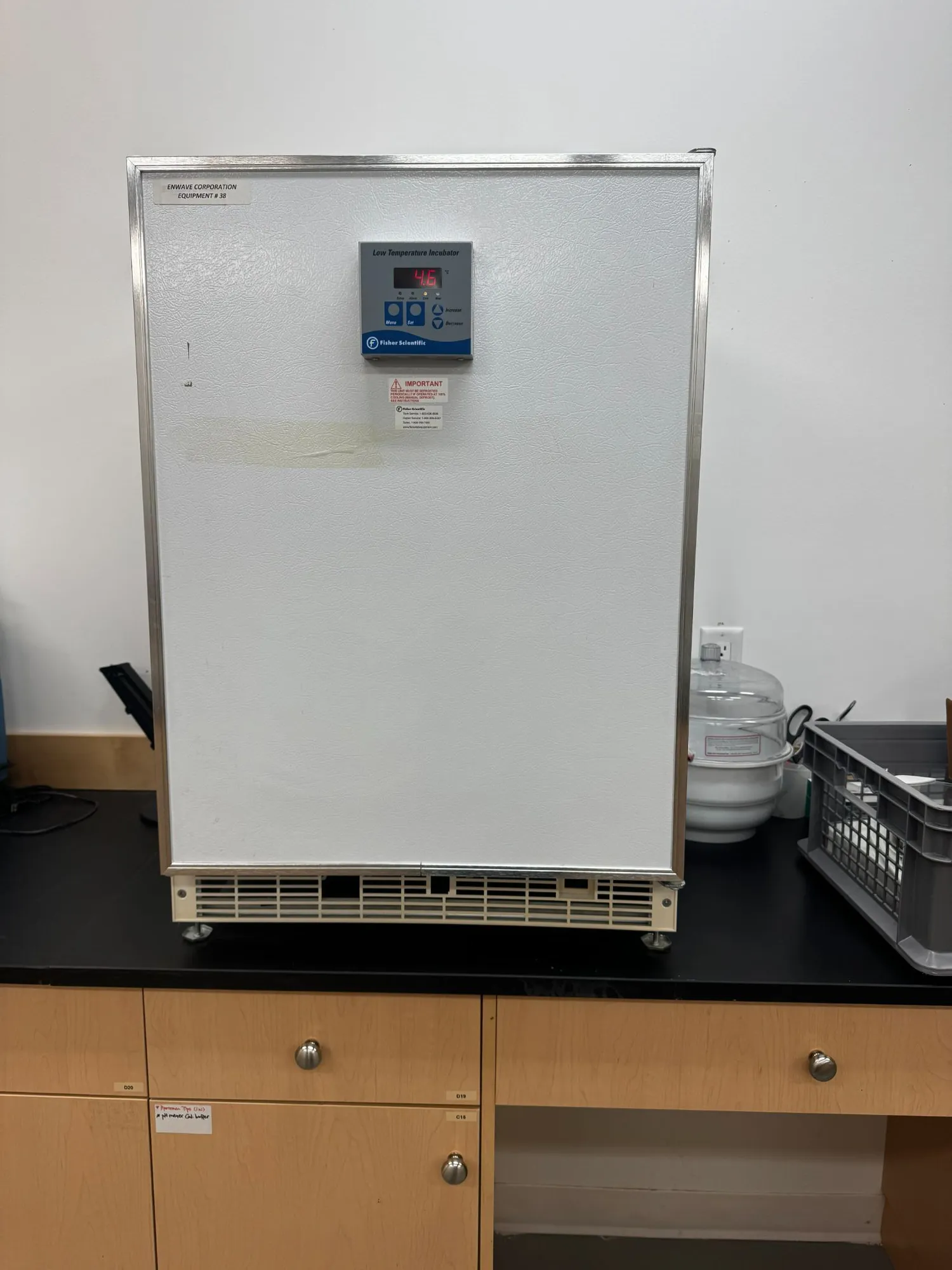 Used FISHER SCIENTIFIC 3724 Lab Incubators British Columbia CA | Enwave Corp. #1490436