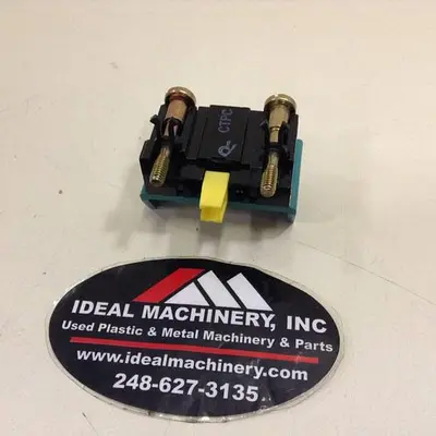 NEW ALLEN BRADLEY 800T-XD2R SER A