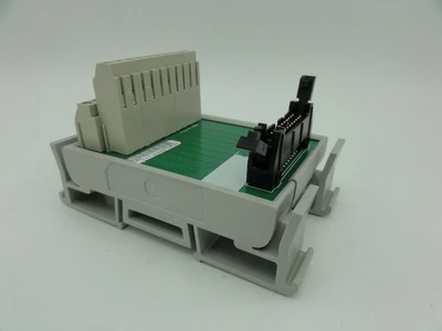 USED ALLEN-BRADLEY 1492-IFM20FN