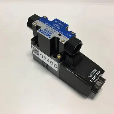 USED VICKERS DG4V32AMP7H750