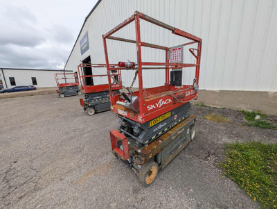 USED 2016 Skyjack SJ3219