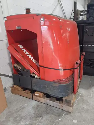 USED 2015 RAYMOND 960-CSR30T ELECTRIC MAN UP SWING REACH TURRET FORKLIFT