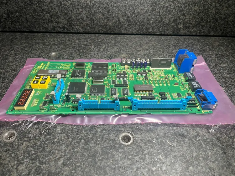 Used FANUC A16B-2201-0440 Processor Boards | MachineStation #947175