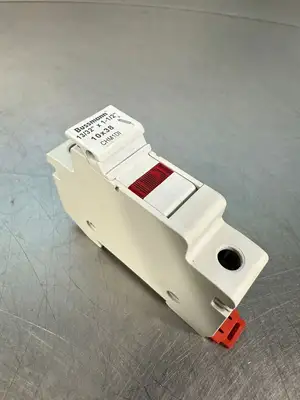 Bussmann CHM1DI Fuse Holder 10x38 (2.1.5)