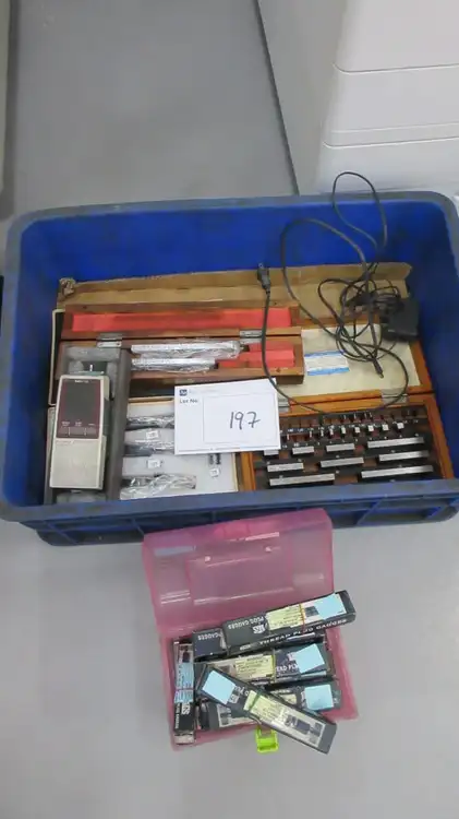 Used _UNKNOWN_ _UNKNOWN_ Roughness Testers TW | Apex Group #1551910