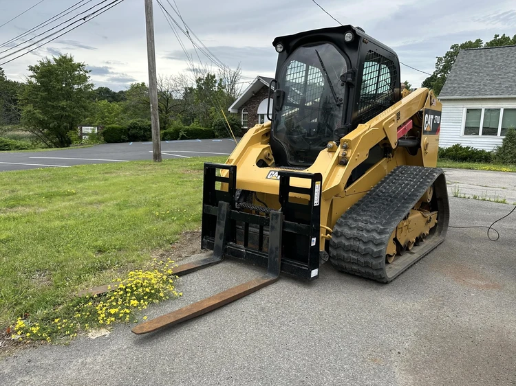 Used 2016 CATERPILLAR 279D Skid Steer Loaders New York US | Abele Tractor #1343074