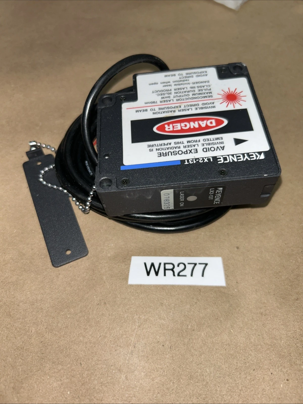 NEW KEYENCE LX2-13T