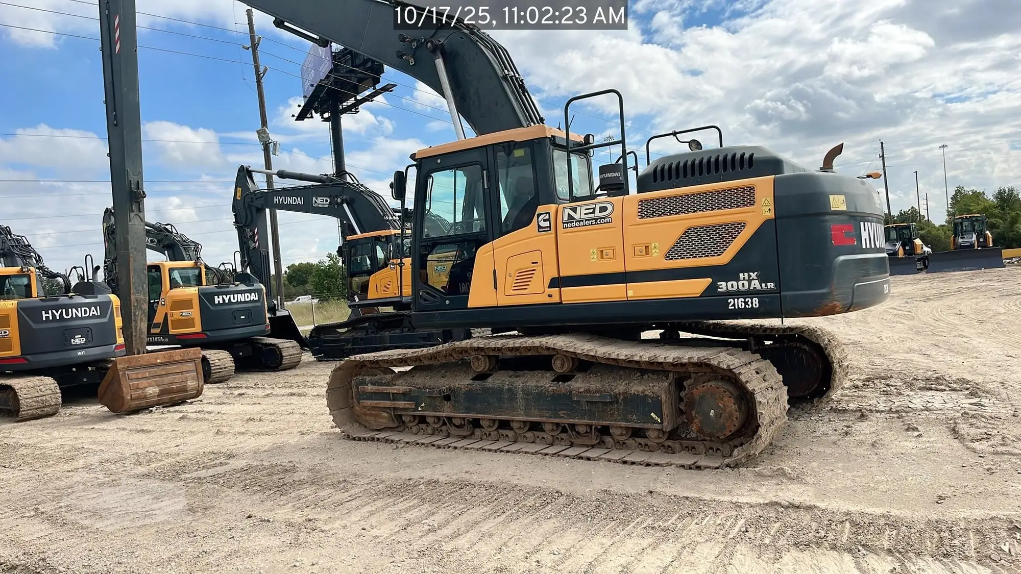 Used 2023 HYUNDAI HX300A LR Crawler Excavators North Carolina US | National Equipment Dealers #1422320