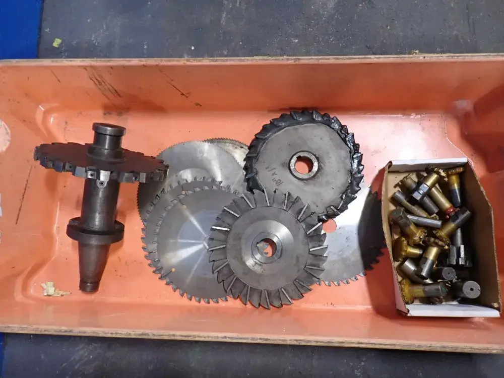 Milling Cutters / Drill Bits