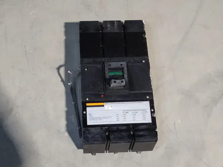 Used MERLIN GERIN CK1200N Switchgears British Columbia CA | Lenmark #367200