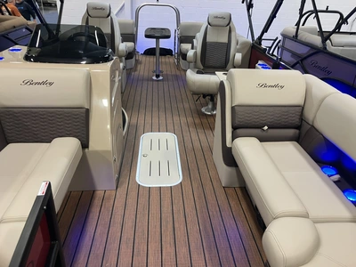 New | in-Stock 2026 BENTLEY PONTOONS 223 ELITE ADMIRAL Boats (Misc) Virginia US | Affordable Outdoors #1638049