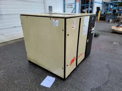 Used INGERSOLL-RAND UP6-50PE-125 Rotary Screw & Sliding Vane Air Compressors British Columbia CA | Lenmark #237660