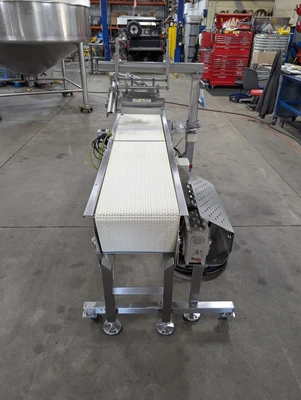 Vemag Portable Pneumatic Sheeting Head with KLEENLine Conveyor