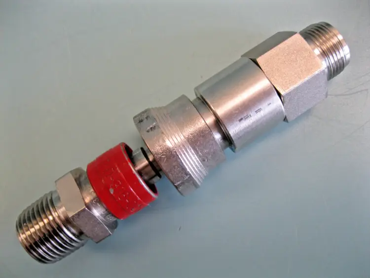 Used Swagelok _UNKNOWN_ Valves/Fittings New Hampshire US | Bitter End Trading #1452797