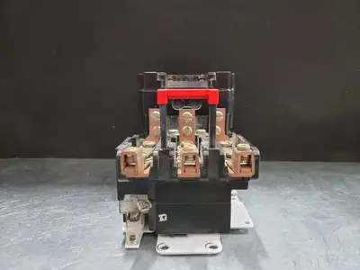 USED SQUARE D CL 8536