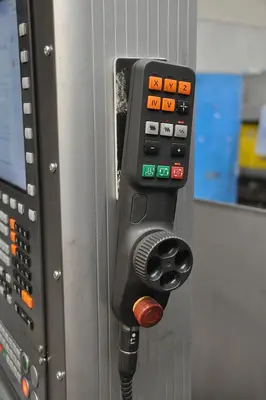 USED CORREA A16 X: 1800 - Y: 800 - Z: 800 MM CNC
